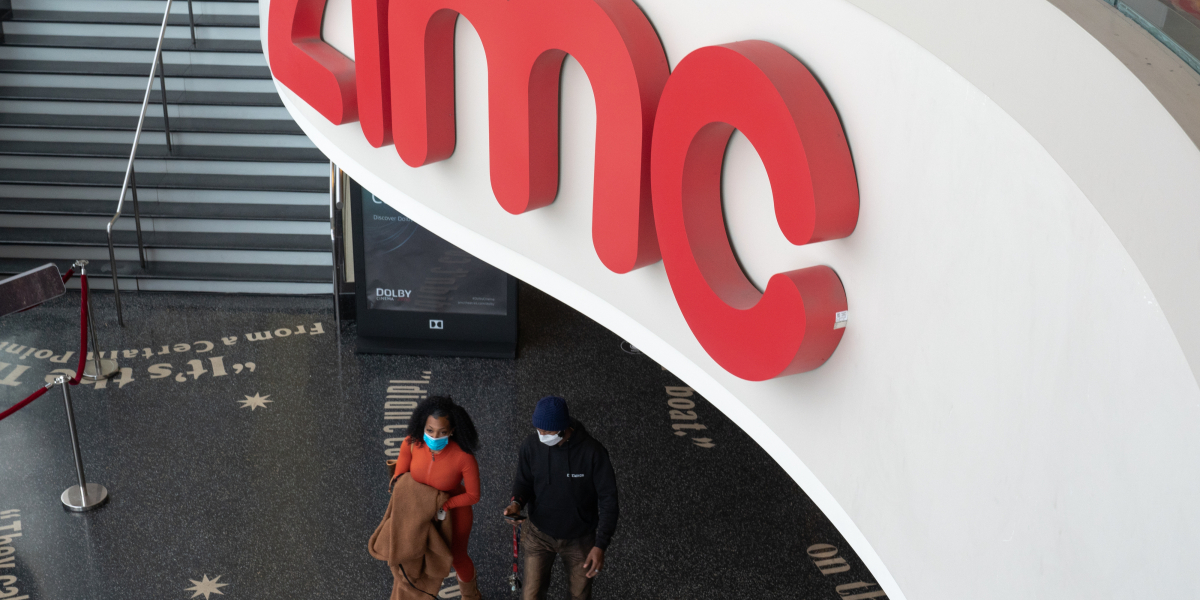 Anyone can lie about being an AMC shareholder for the perks