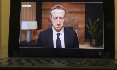 Facebook employees' opinions of CEO Mark Zuckerberg are worsening