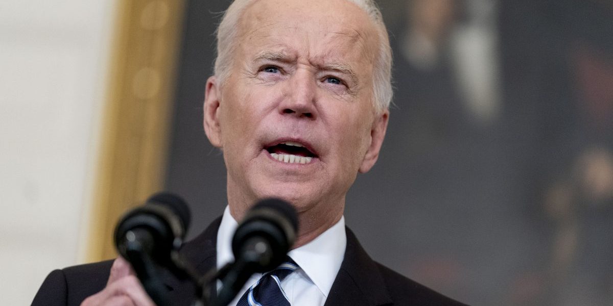 There’s a gig worker-sized hole in Biden’s vaccine mandate plan