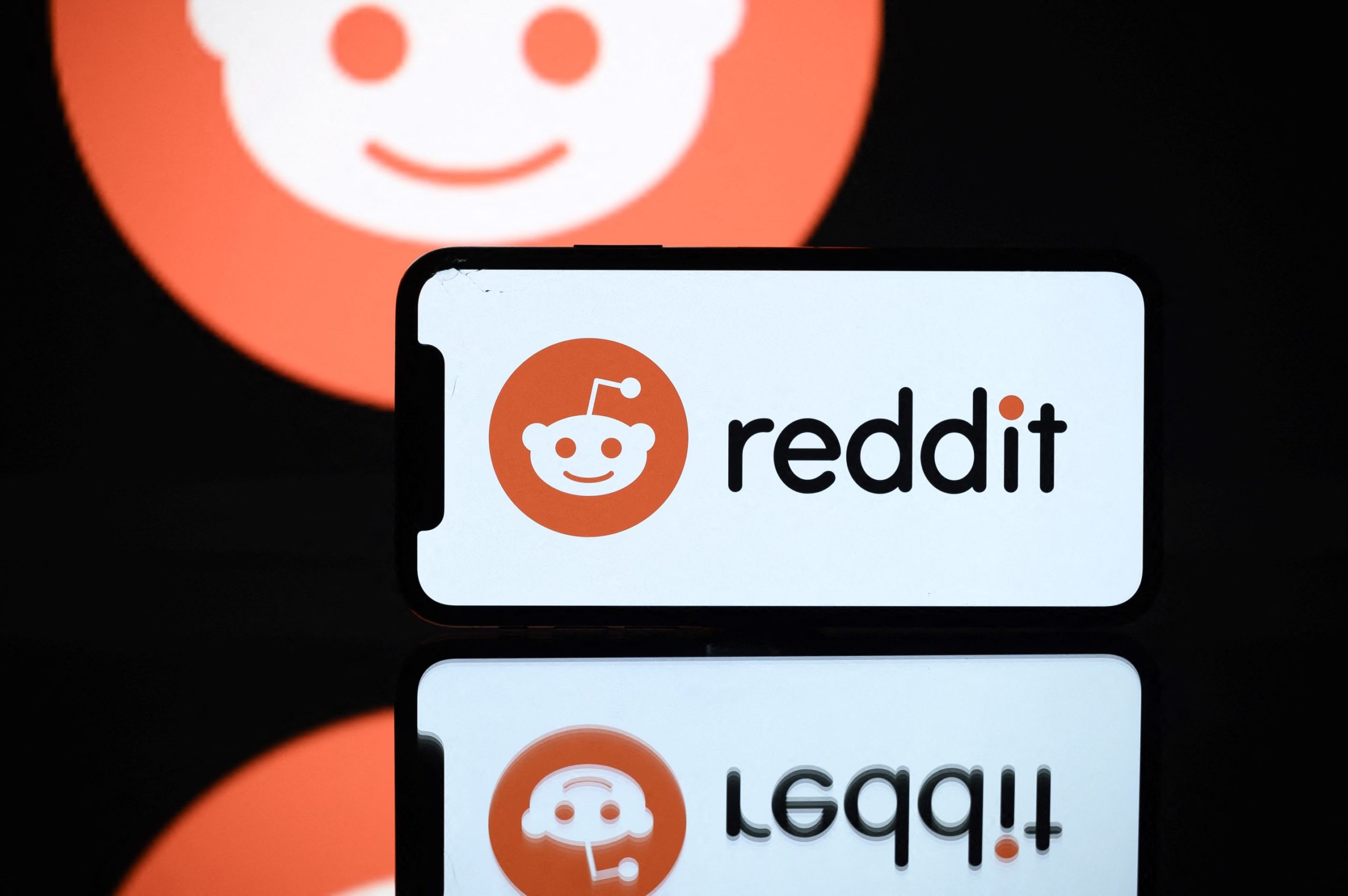 Reddit and FTX update blockchain-based “community points” to make rewards accessible to crypto newbies